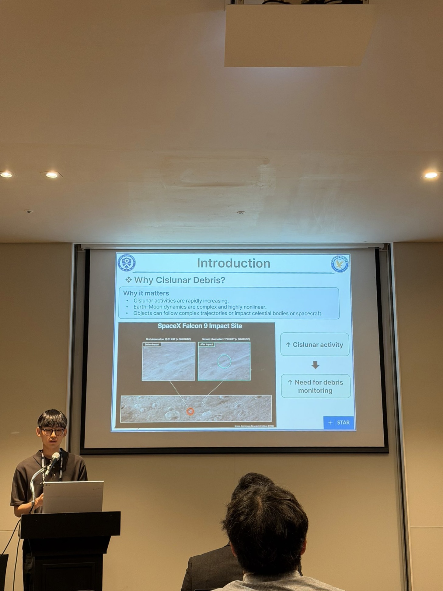 Sanghyeon Cho presenting cislunar debris research